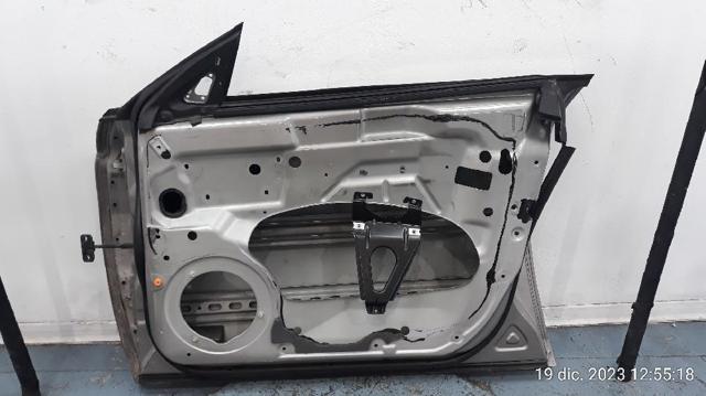 MERCEDES A2197200205 Дверь передняя правая в наличии Одесса