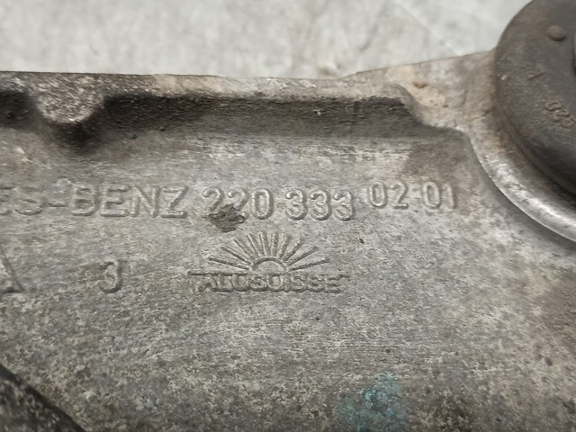 2203309407 MERCEDES Рычаг передней подвески верхний правый купить в Ирпень