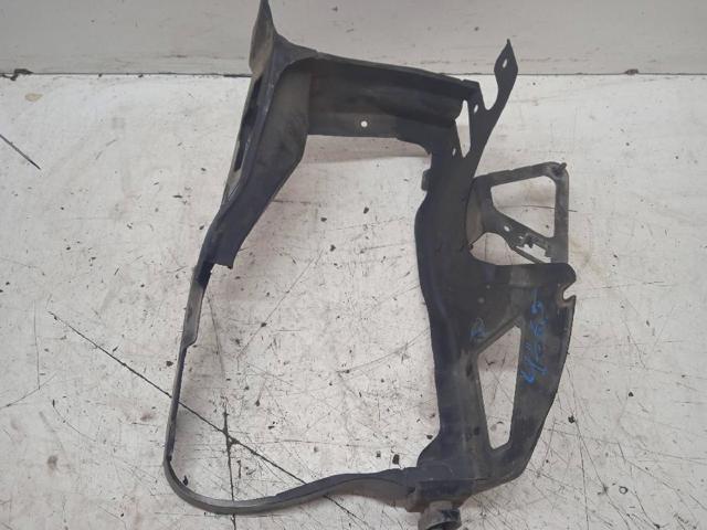 MERCEDES A2206200272 Суппорт радиатора правый (монтажная панель крепления фар) в наличии Винница