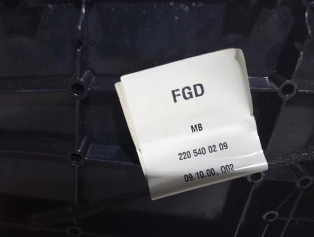 MERCEDES 2206900530 в наличии Павлоград