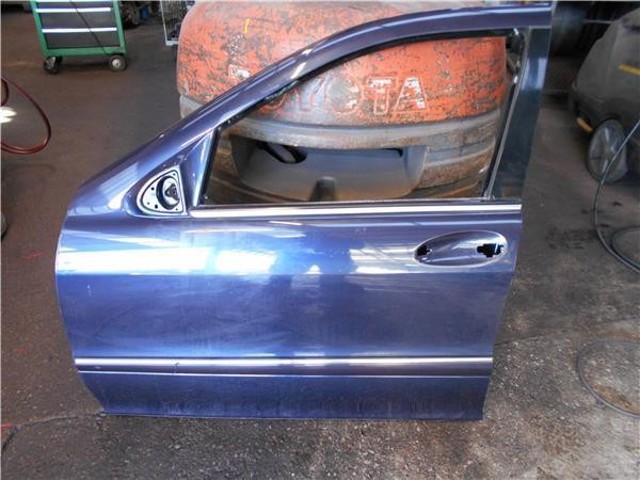 Porta dianteira esquerda Mercedes S W220