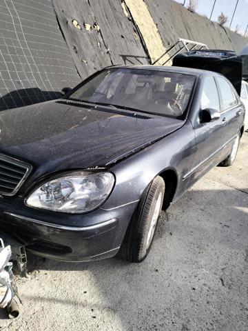 Luz esquerda A2208202361 Mercedes