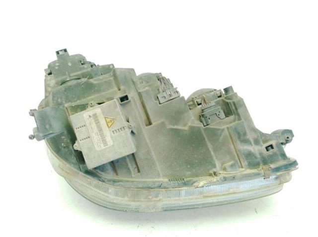 MERCEDES A2208204361 Левая фара в наличии Николаев