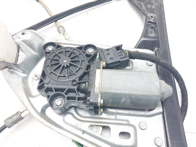 Motor regulador do vidro dianteiro esquerdo para Mercedes-Benz C-Class C 320 (203.064) 112946 A2208204642