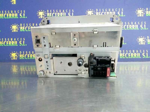 A2208205889 MERCEDES Магнитола (радио AM/FM) купить в Хмельницкий