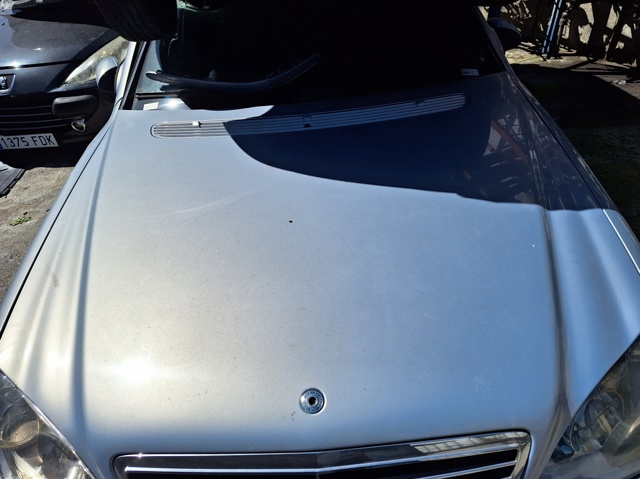 MERCEDES A2208800357 Капот в наличии Украина