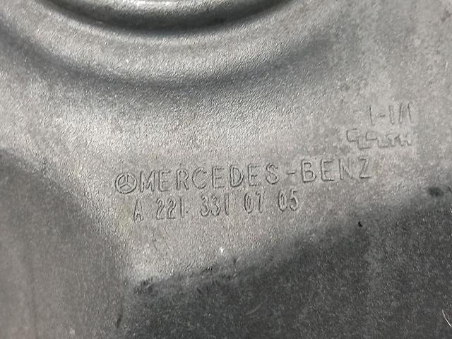 MERCEDES A2213350208 в наличии Ирпень