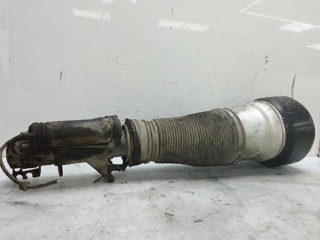 MERCEDES A2214210394 Скоба тормозной трубки в наличии Чернигов