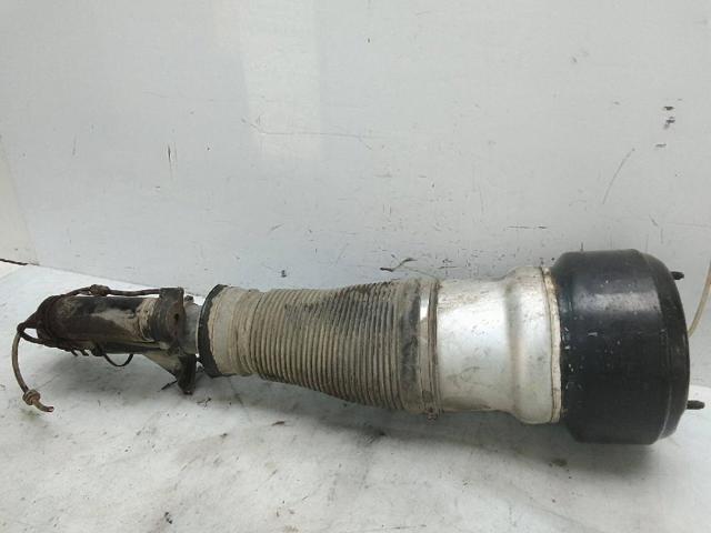 MERCEDES A2214210394 Скоба тормозной трубки в наличии Запорожье