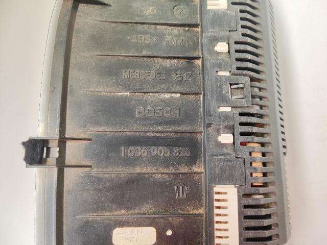 MERCEDES 2215403347 Приборная доска (щиток приборов) в наличии Николаев
