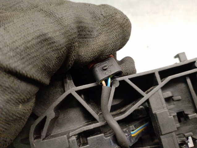 MERCEDES A22176006709197 Ручка двери передней наружная правая в наличии Сумы