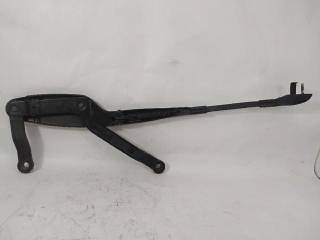 MERCEDES A2218200244 Поводок стеклоочистителя в наличии Черновцы
