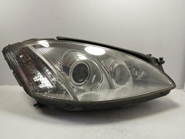 MERCEDES 2218200861 Правая фара в наличии Украина