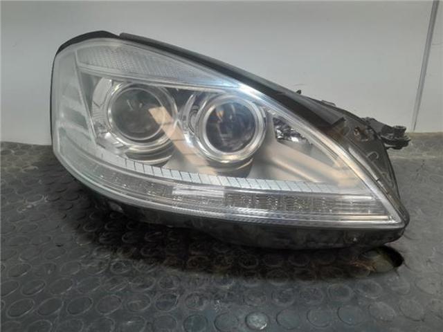 A2218201059 MERCEDES Фара правая купить в Черновцы