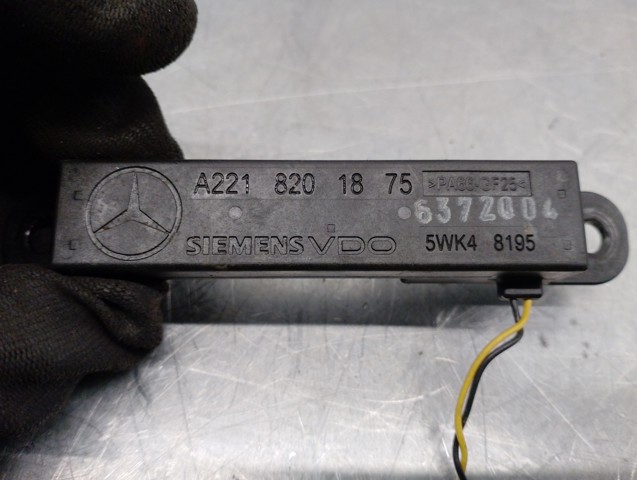 A2218201875 MERCEDES Антенна купить в Павлоград