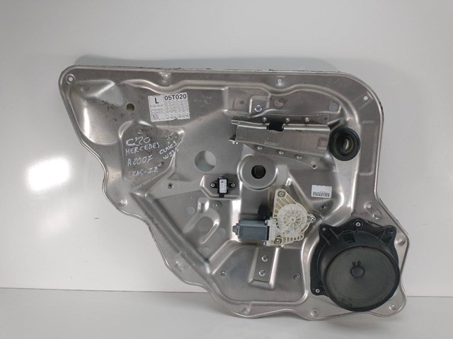 MERCEDES A2218203102 Динамик задней двери в наличии Кривой Рог