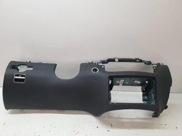 MERCEDES A2218602302 в наличии Чернигов