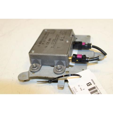 A2219054900 MERCEDES Усилитель сигнала антенны купить в Ирпень