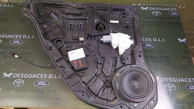 MERCEDES A2227300335 Замок двери задней левой в наличии Харьков