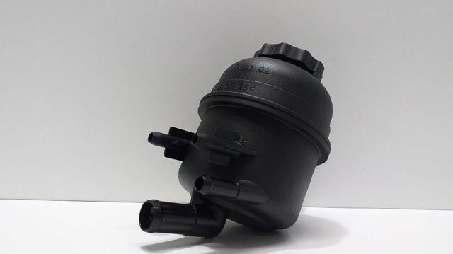 MERCEDES A2304660202 в наличии Винница