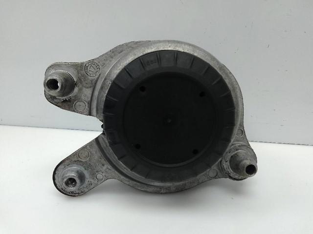 A2382400300 Правая подушка двигателя купить Львов