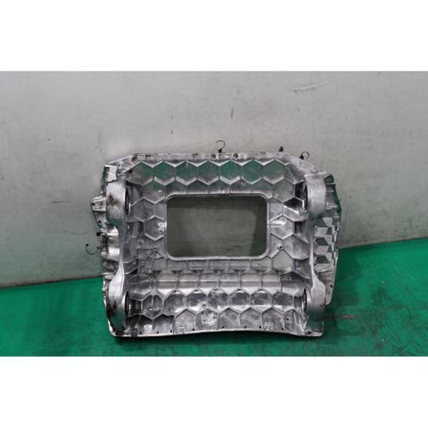 MERCEDES A2433451800 Балка крепления двигателя в наличии Черкассы