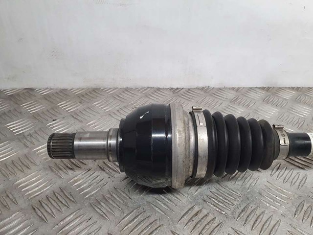 MERCEDES A2463301601 Левая полуось в наличии Киев
