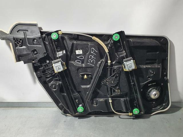 MERCEDES A2465404805 в наличии Ужгород
