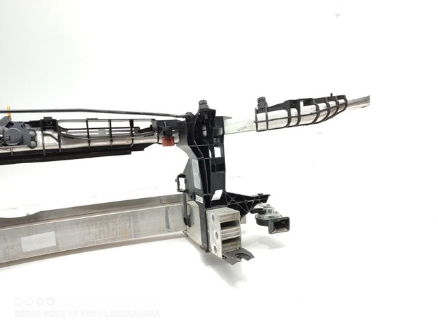 Suporte do radiador montado (painel de montagem de fixação das luzes) A246620023464 MERCEDES