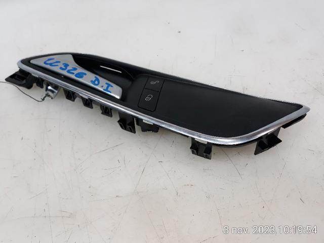 MERCEDES A24676005619051 Ручка двери передней внутренняя левая в наличии Днепр