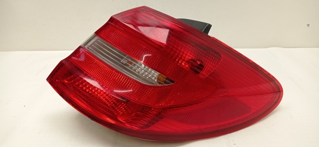 MERCEDES A2468200264 Фонарь задний правый внешний в наличии Каменское