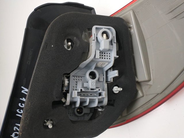 MERCEDES A2468200564 Фонарь задний левый внешний в наличии Киев