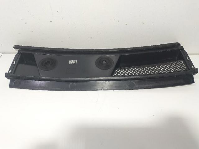 MERCEDES A2468300900 Водосток лобового стекла, жабо в наличии Львов