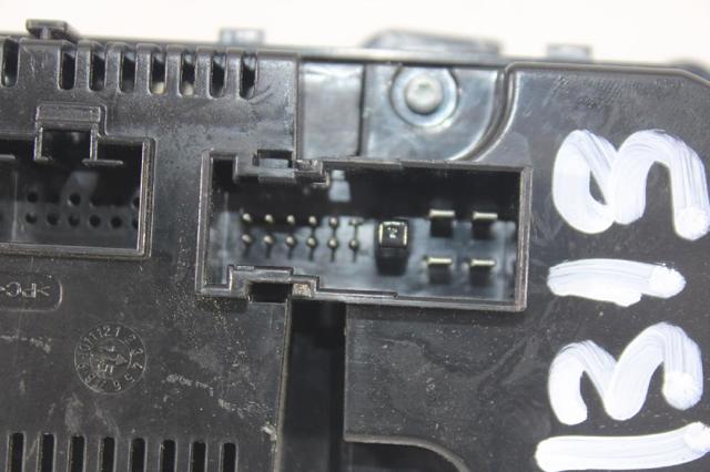 Unidade de controlo dos modos de aquecimento/condicionamento Mercedes A W176