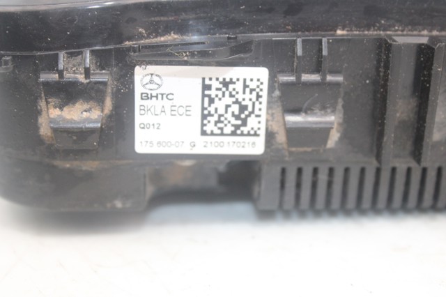 Unidade de controlo dos modos de aquecimento/condicionamento Mercedes A W176