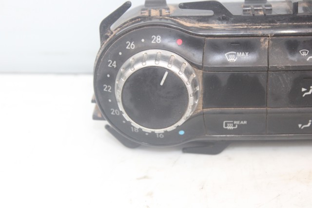 Unidade de controlo dos modos de aquecimento/condicionamento Mercedes A W176