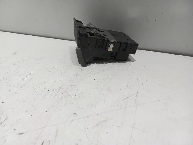 A2469050451 NISSAN Клавиша электромеханического стояночного тормоза купить в Харьков