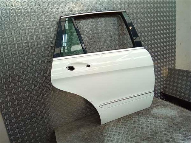 A2517301005 MERCEDES Дверь задняя правая купить в Киев