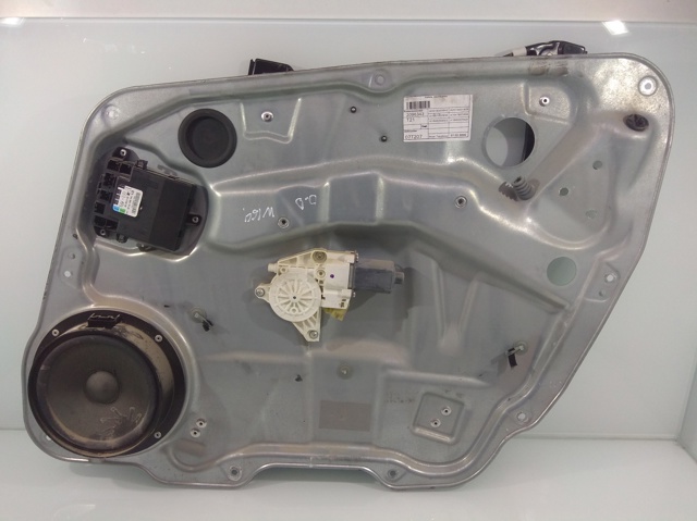 Motor regulador do vidro dianteiro direito para Mercedes-Benz M-Class ML 320 CDI 4-MATIC (164.122) OM642940 A2518200842