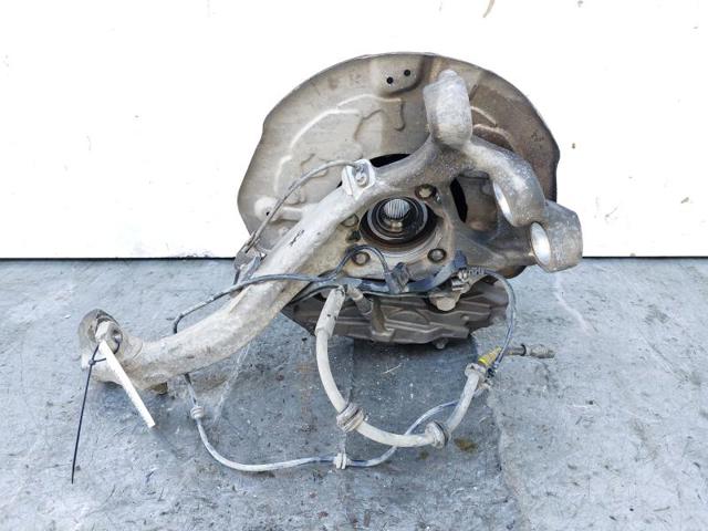 MERCEDES A2533320101 Цапфа передняя левая в наличии Украина