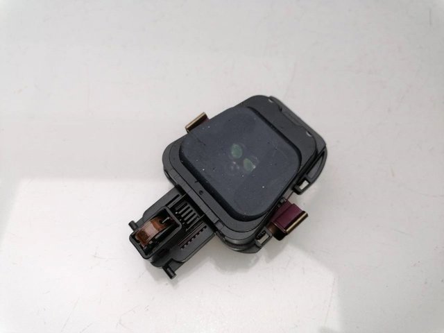 MERCEDES A2539000100 Датчик дождя в наличии Днепр