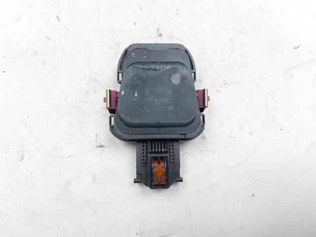 MERCEDES A2539000100 Датчик дождя в наличии Украина