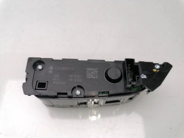 MERCEDES A2539055700 Блок кнопок центральной консоли в наличии Львов