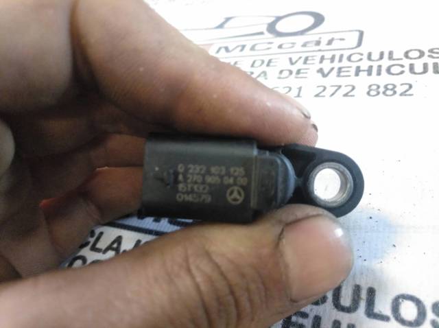 Sensor de posição da árvore distribuidora A2709050400 Mercedes