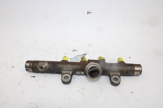 A2C20001221 RENAULT Распределитель топлива (рампа) купить в Черкассы