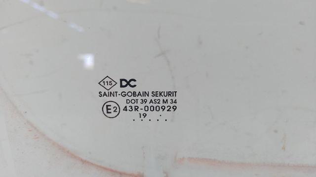 4156730005 MERCEDES Стекло двери передней правой купить в Полтава