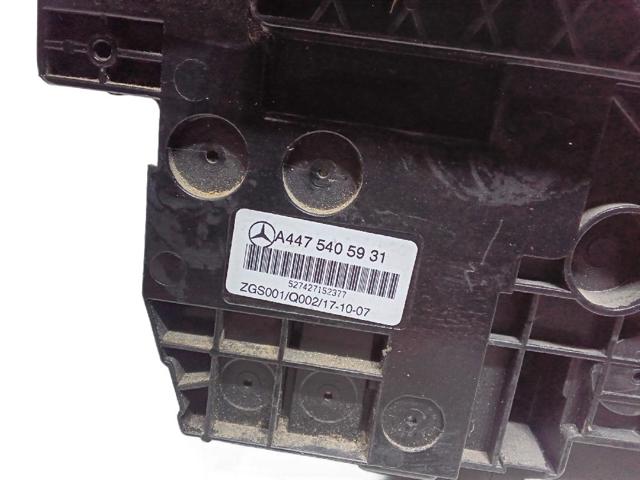 MERCEDES A4475405931 Блок предохранителей в наличии Ужгород