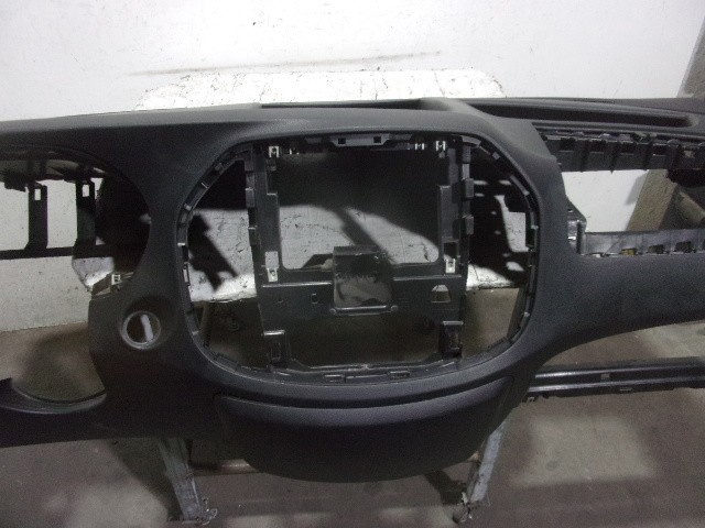 MERCEDES A44768000879051 в наличии Одесса