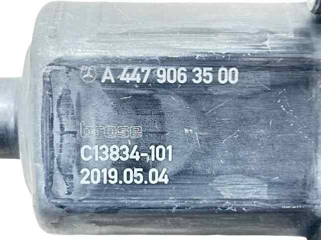 A4479063600 MERCEDES Мотор стеклоподъемника двери передней правой купить в Павлоград