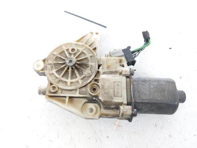 A4479063600 MERCEDES Мотор стеклоподъемника двери передней правой купить в Ровно